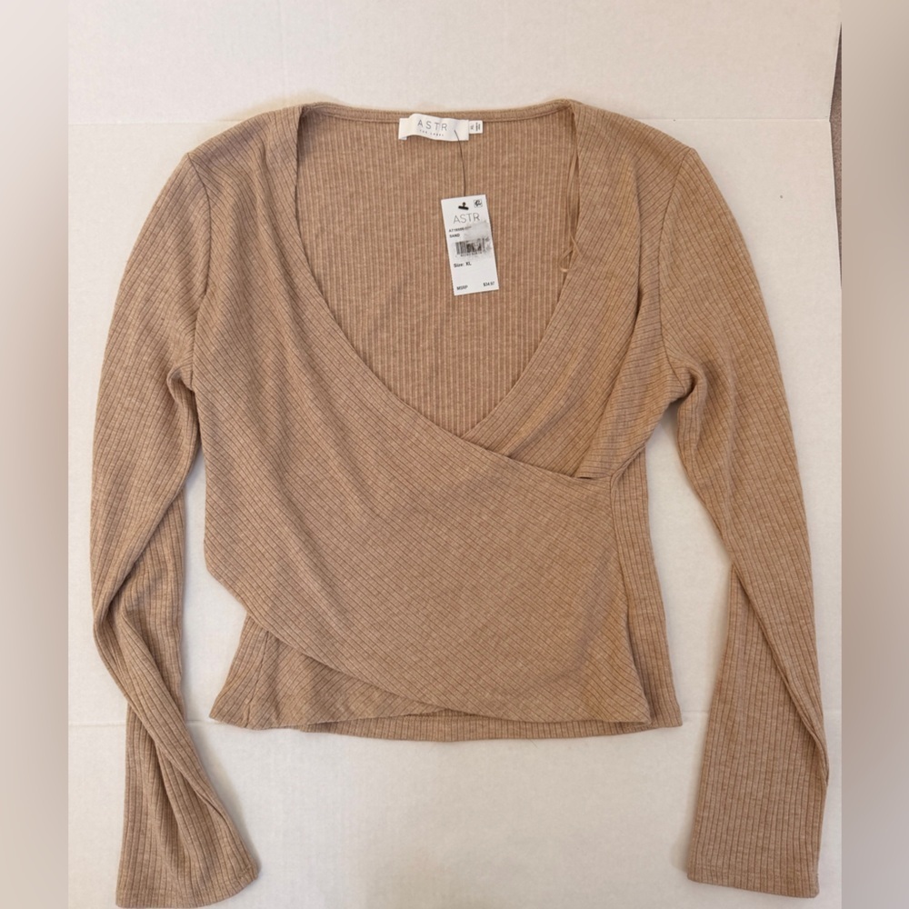 Astr Ribbed Tan Top - Picture 1 of 6